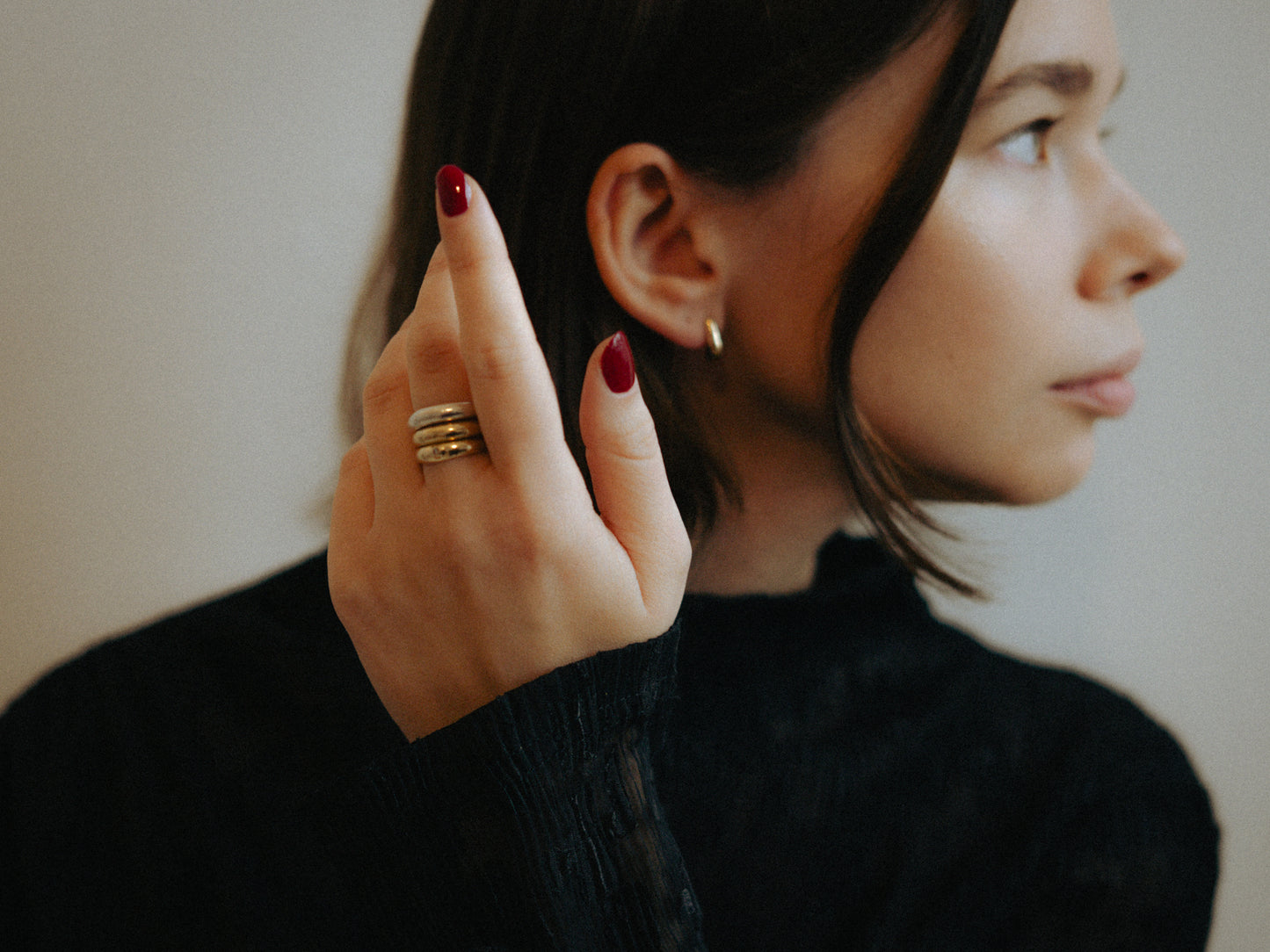 Monday Huggie Silver