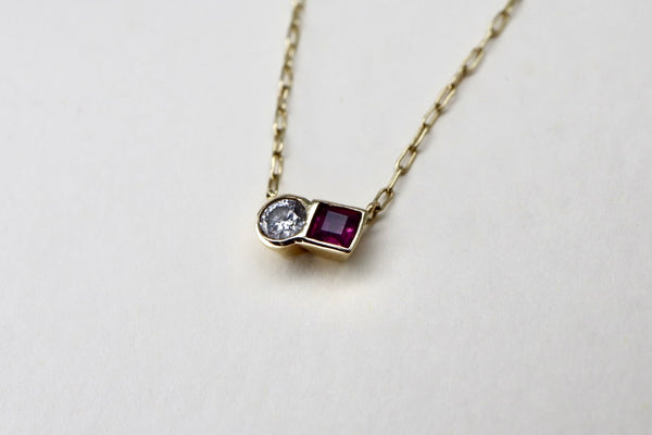 Salt & Pepper Solid Gold Necklace